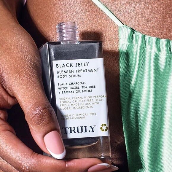 TRULY Beauty: Black Jelly Blemish Treatment Body Serum - Picture 5 of 7
